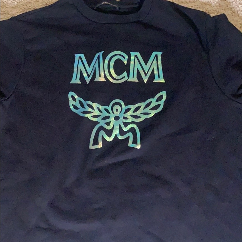 MCM pullover